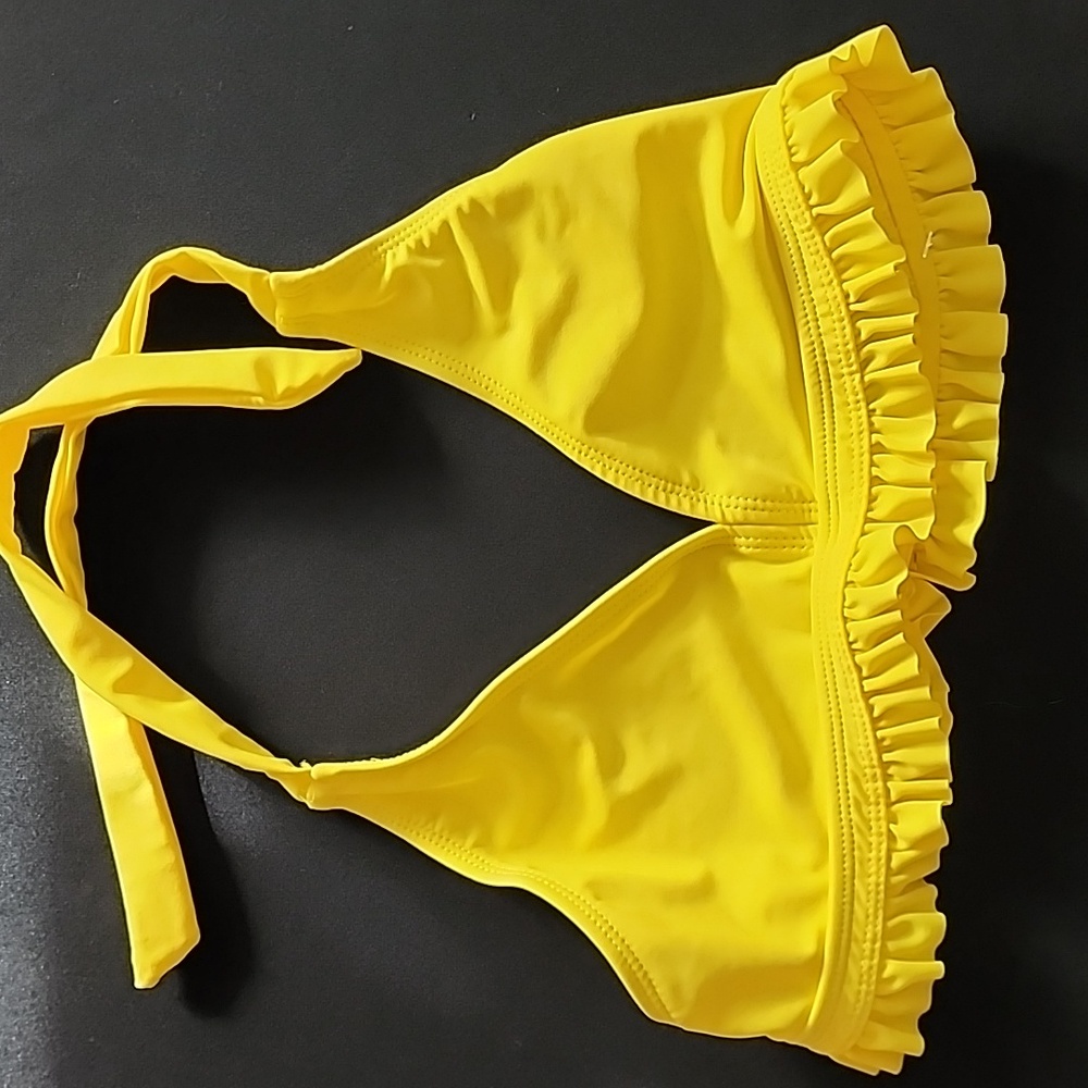 Yellow Ruffled Bikini - Picture 3 of 7